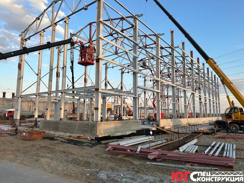 Монтаж КРУЕ 500 на Волжской ГЭС